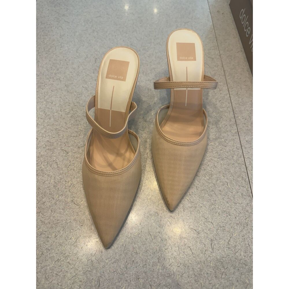 Brand-New Dolce Vita "Katik" Heels in Blush Mesh, size 9.5